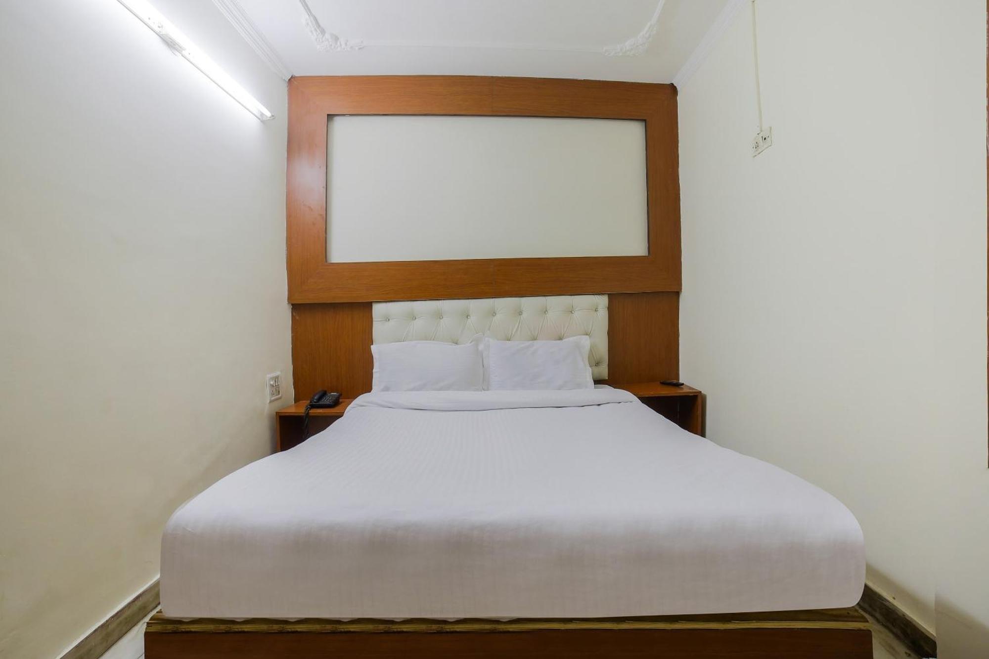 Hotel O Shyam Palace Near New Delhi Railway Station מראה חיצוני תמונה